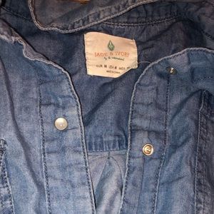 Jade & Ashley Chambray Blouse